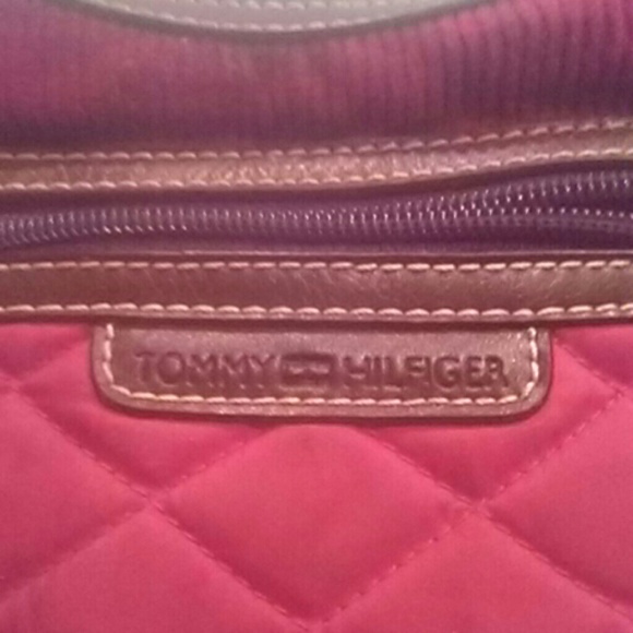 Tommy HIlfinger. mini purse - Picture 2 of 2